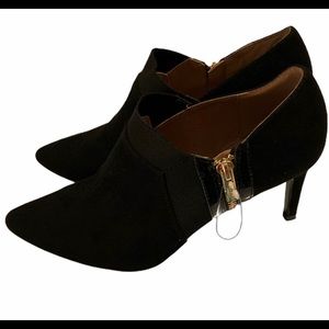 Calvin Klein Shoes NWOT